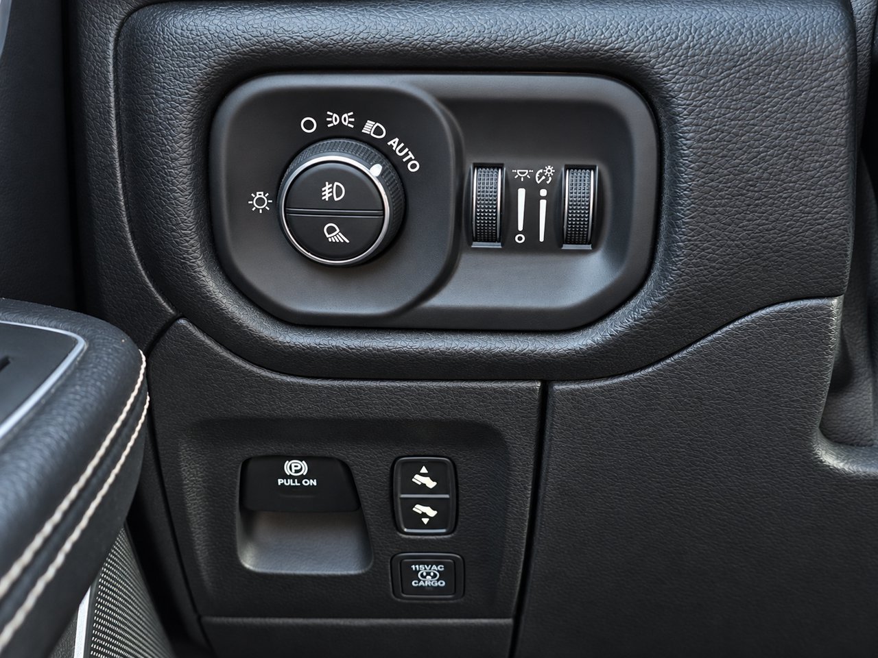 Used 2021 RAM 1500 Laramie w/ Night Edition AWD/4WD image 23