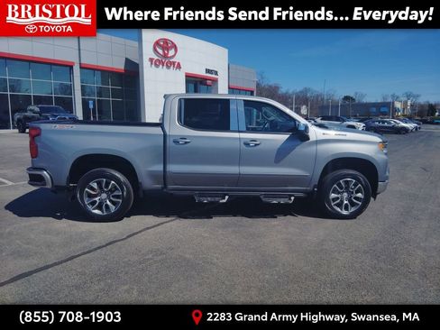 Used 2023 Chevrolet Silverado 1500 LT image 8