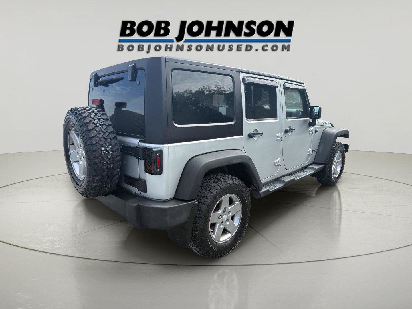 Used 2011 Jeep Wrangler Unlimited Rubicon AWD/4WD image 9
