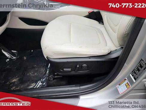 Used 2023 Hyundai Tucson SEL w/ Convenience Package AWD/4WD image 15