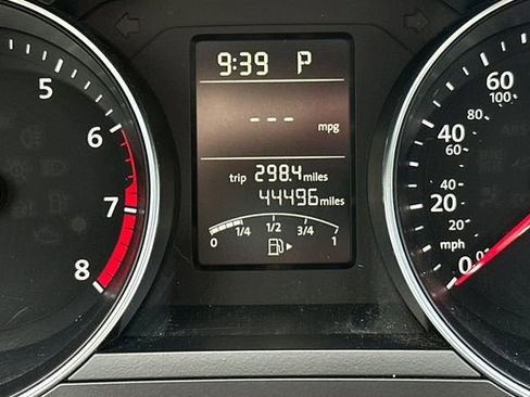 Used 2016 Volkswagen Jetta S image 24