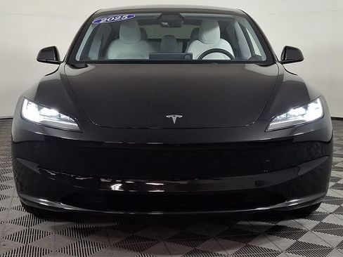 Used 2025 Tesla Model 3 RWD image 5