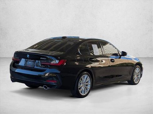 Used 2023 BMW 330i xDrive Sedan w/ Driving Assistance Package image 5