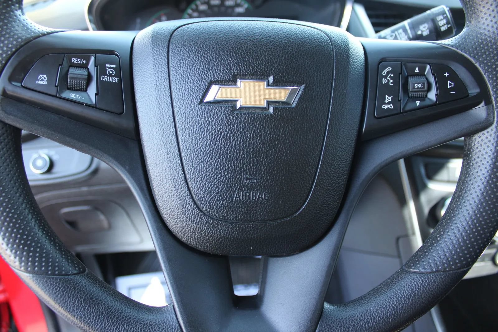 Used 2017 Chevrolet Trax LT FWD image 14