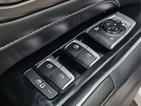 Used 2022 Kia Sorento SX AWD/4WD image 16