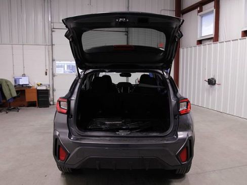 Used 2024 Subaru Crosstrek 2.0i Premium image 19