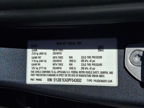 Used 2023 Tesla Model 3 Standard Range RWD image 30