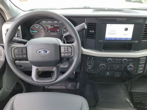 New 2025 Ford F250 XL w/ XL Chrome Package image 8