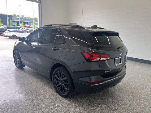 Used 2022 Chevrolet Equinox RS w/ RS Leather Package FWD image 3