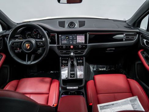 New 2026 Porsche Macan Turbo AWD/4WD image 22