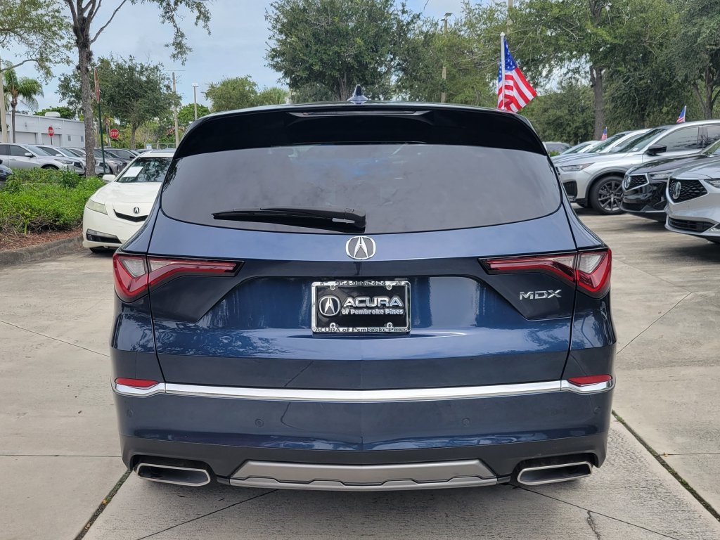 Used 2025 Acura MDX w/ Technology Package FWD image 6