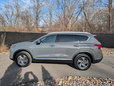 Certified 2023 Hyundai Santa Fe SEL w/ Premium Package image 2