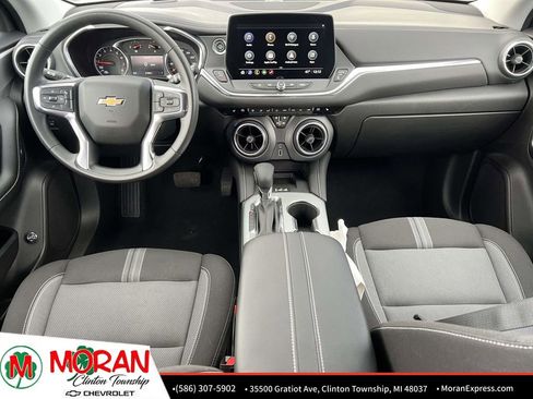 Certified 2024 Chevrolet Blazer LT w/ Convenience Package image 14