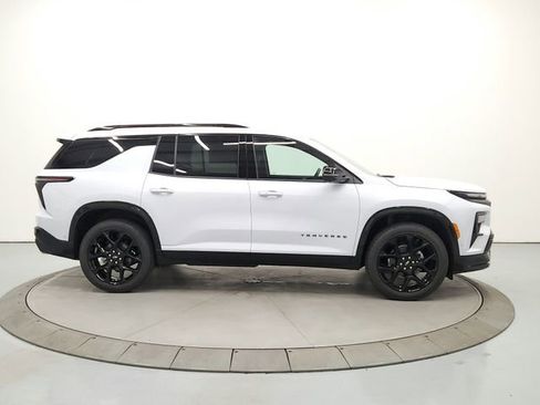 New 2026 Chevrolet Traverse RS FWD image 8
