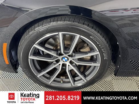 Used 2024 BMW 230i Coupe w/ Convenience Package RWD image 28