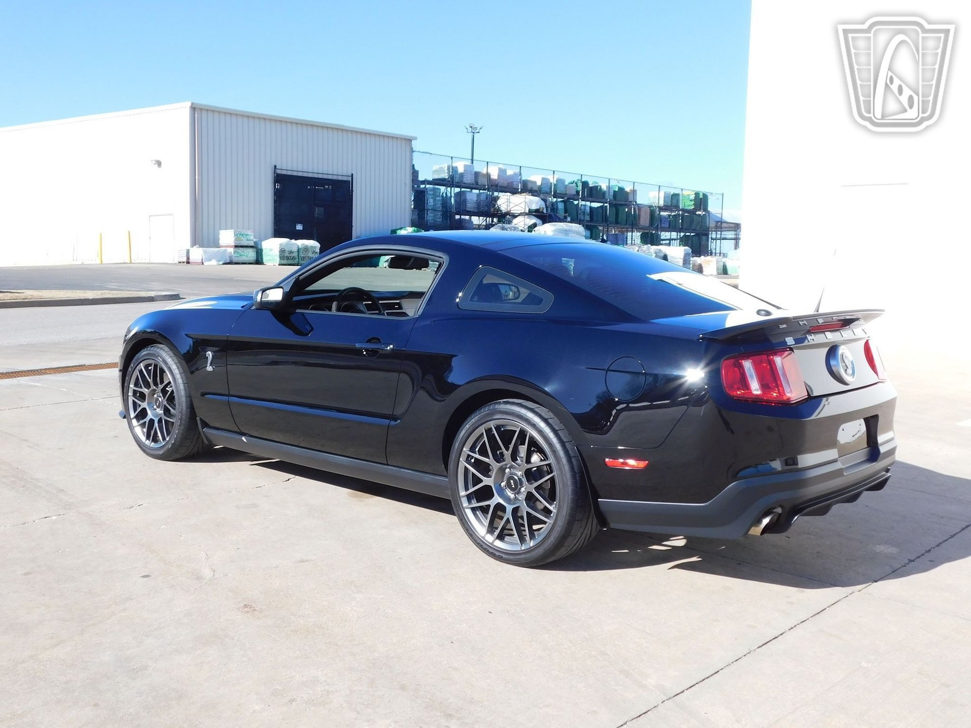 Used 2012 Ford Mustang Shelby GT500 w/ SVT Performance Pkg RWD image 3