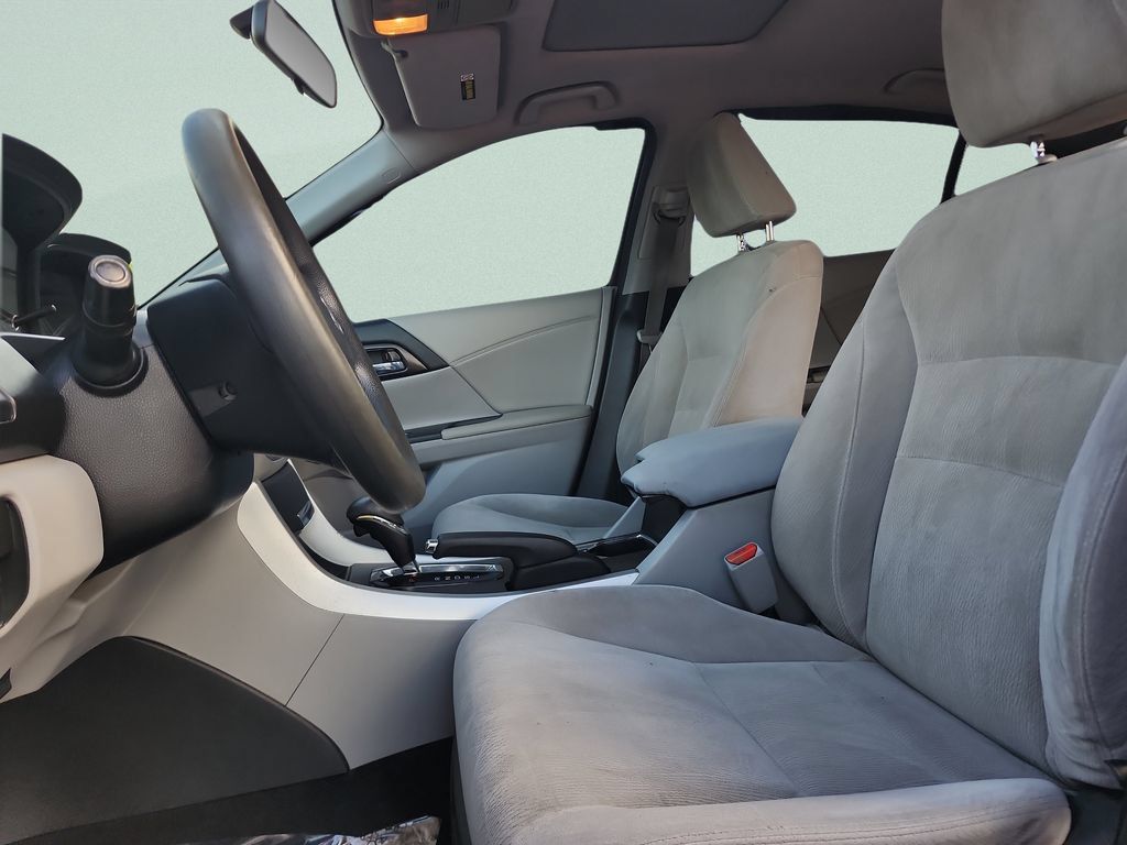 Used 2015 Honda Accord EX image 21