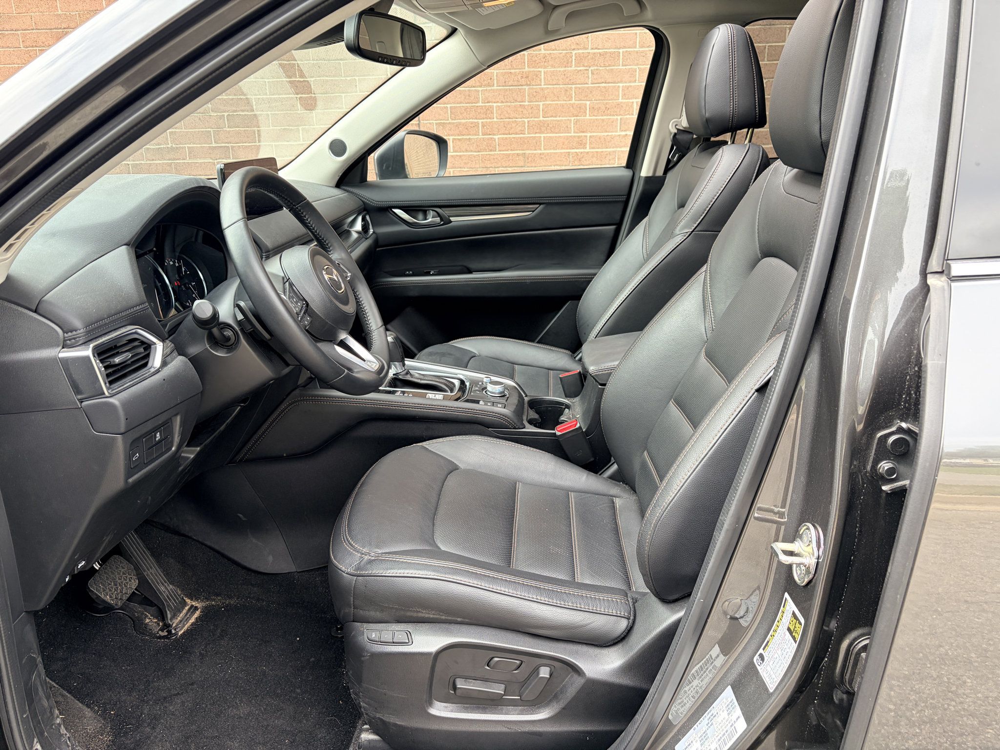 Used 2023 MAZDA CX-5 AWD 2.5 S w/ Premium Package image 11