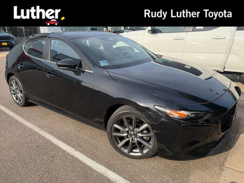 Used 2020 MAZDA MAZDA3 Hatchback FWD image 1