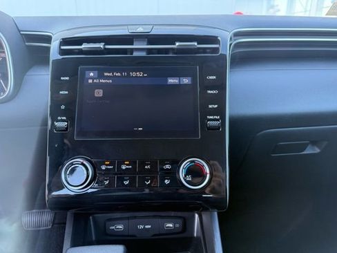 Used 2023 Hyundai Tucson SE image 20