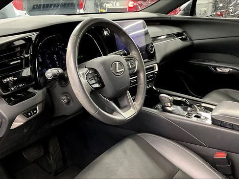 Used 2024 Lexus RX 350 FWD w/ Technology Package image 17