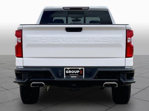 Used 2021 Chevrolet Silverado 1500 LT Trail Boss w/ Convenience Package II AWD/4WD image 5