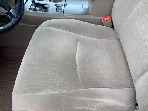 Used 2013 Toyota Highlander Plus AWD/4WD image 10