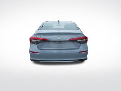 Used 2023 Honda Civic Sport image 6