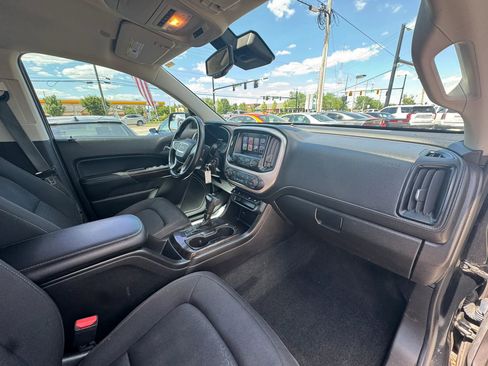 Used 2017 GMC Canyon SLE w/ SLE Convenience Package AWD/4WD image 29
