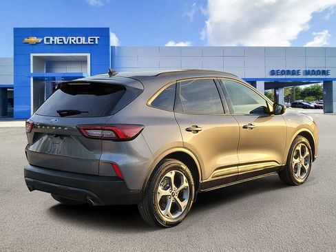 Used 2025 Ford Escape ST-Line image 4