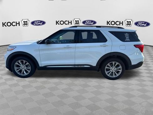 Used 2021 Ford Explorer XLT w/ Equipment Group 202A AWD/4WD image 4