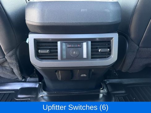 Used 2024 Ford F350 Lariat w/ Lariat Ultimate Package AWD/4WD image 17