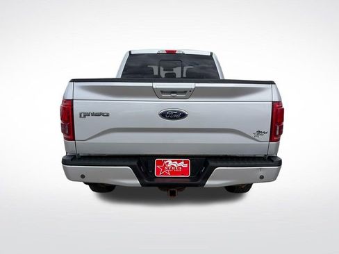 Used 2015 Ford F150 Lariat w/ Equipment Group 501A Mid AWD/4WD image 5