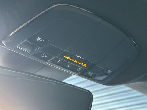 Used 2024 Porsche 718 Cayman S image 19