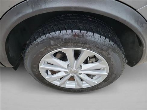 Used 2017 Nissan Rogue Sport S w/ S Appearance Package image 12