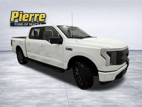 New 2025 Ford F150 Lightning Flash image 7