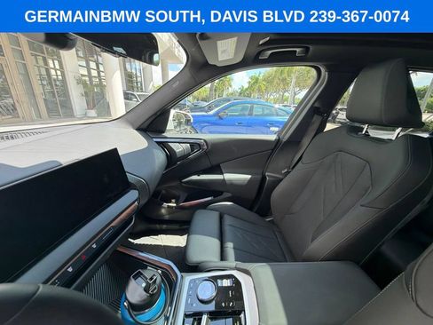 Used 2025 BMW X3 xDrive30i w/ Premium Package AWD/4WD image 20