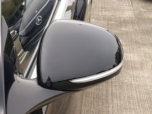 Certified 2023 Mercedes-Benz S 500 4MATIC image 9