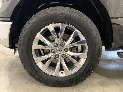 Used 2016 Ford F150 XLT w/ Equipment Group 302A Luxury AWD/4WD image 2