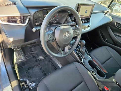 Used 2024 Toyota Corolla LE image 10