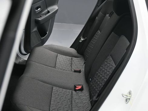 New 2026 Nissan Kicks SV w/ SV Premium Package AWD/4WD image 19
