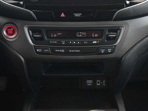Used 2023 Honda Ridgeline Sport image 19