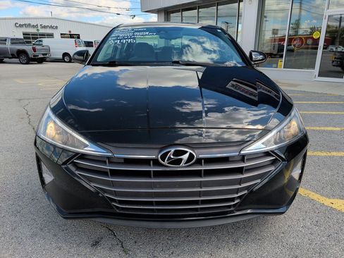 Used 2019 Hyundai Elantra Value Edition w/ Cargo Package FWD image 2