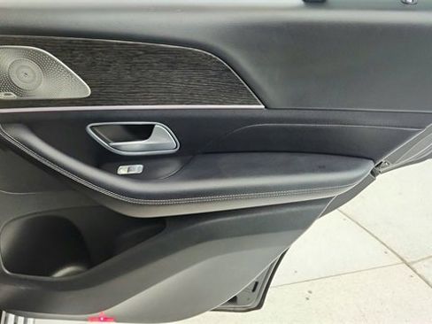 Used 2023 Mercedes-Benz GLE 450 4MATIC w/ AMG Line Exterior image 28