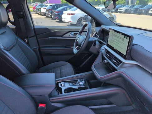 Used 2026 Ford Explorer ST-Line AWD/4WD image 7