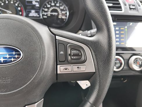 Used 2018 Subaru Forester 2.5i Premium AWD/4WD image 32
