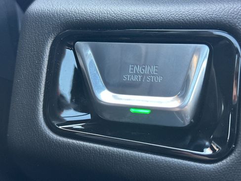 New 2026 GMC Yukon XL Denali w/ Sun & Power Step Package AWD/4WD image 24