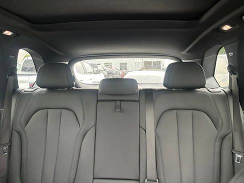 Used 2020 BMW X5 xDrive40i w/ Premium Package AWD/4WD image 12