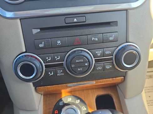 Used 2010 Land Rover LR4 HSE image 31