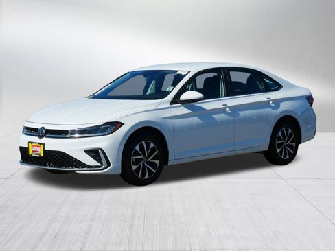 Used 2025 Volkswagen Jetta S FWD image 3
